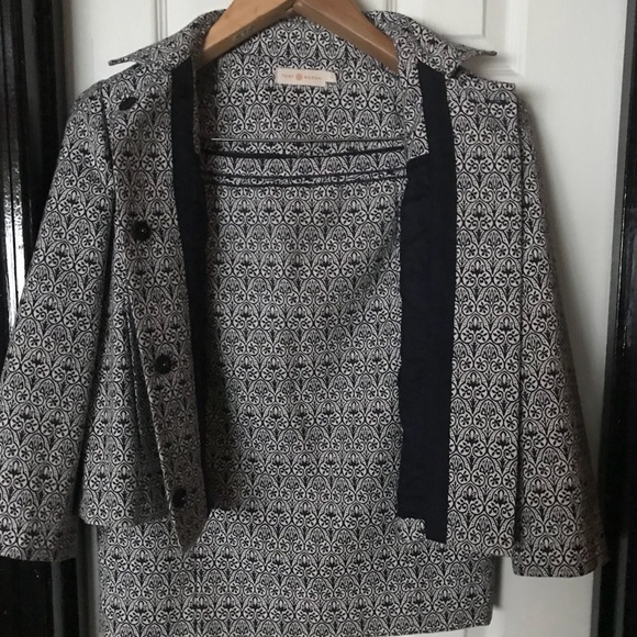 Two Pieces Suits - Picture 4 of 4